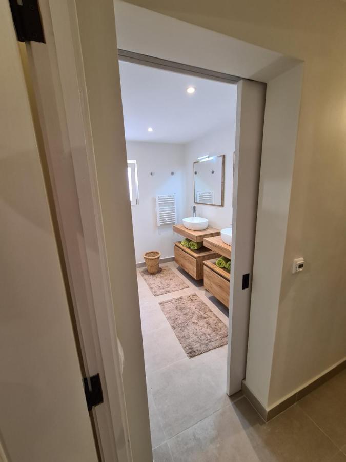 Quinta Omorka Suites Лагос Екстериор снимка