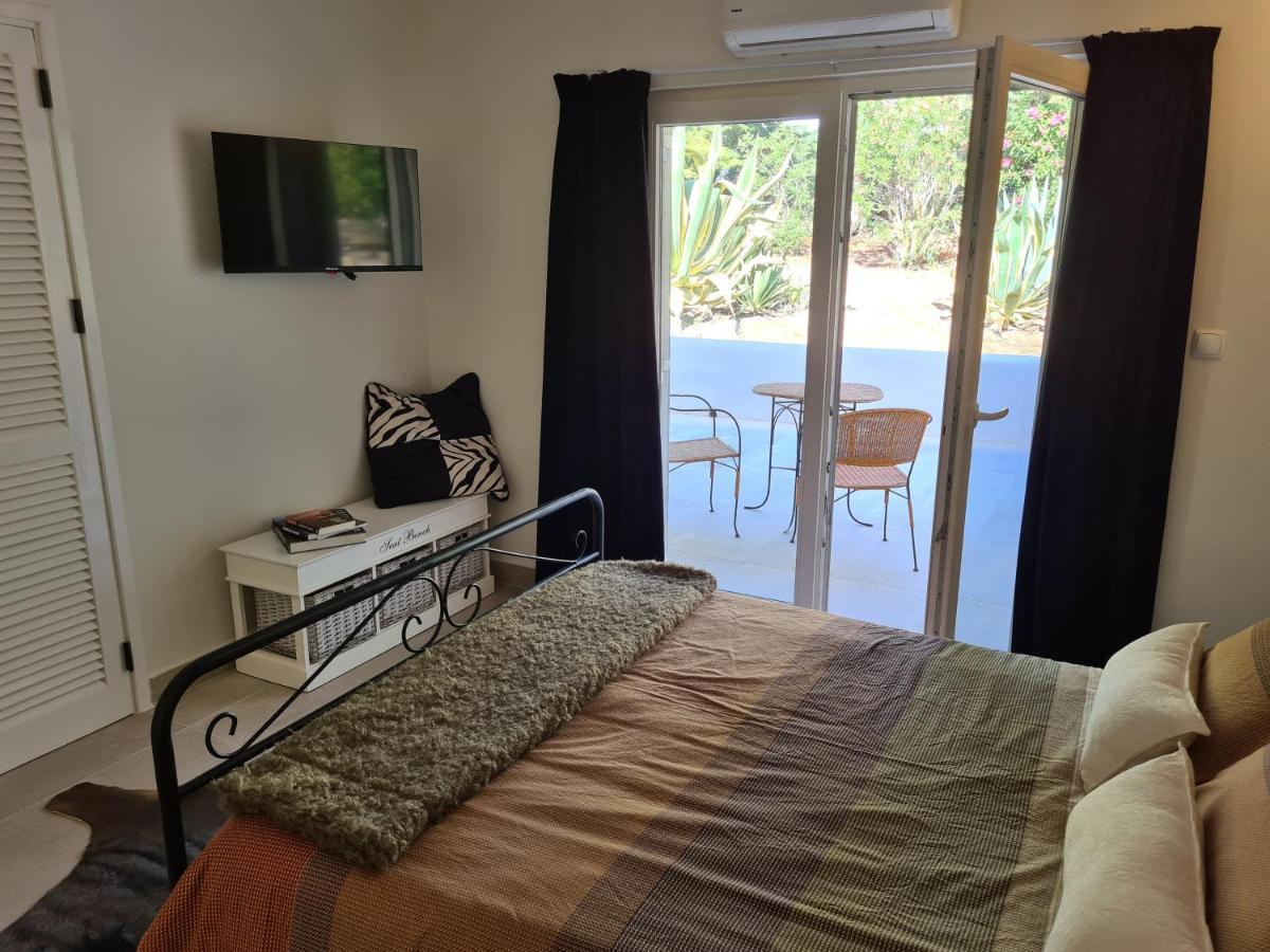 Quinta Omorka Suites Лагос Екстериор снимка